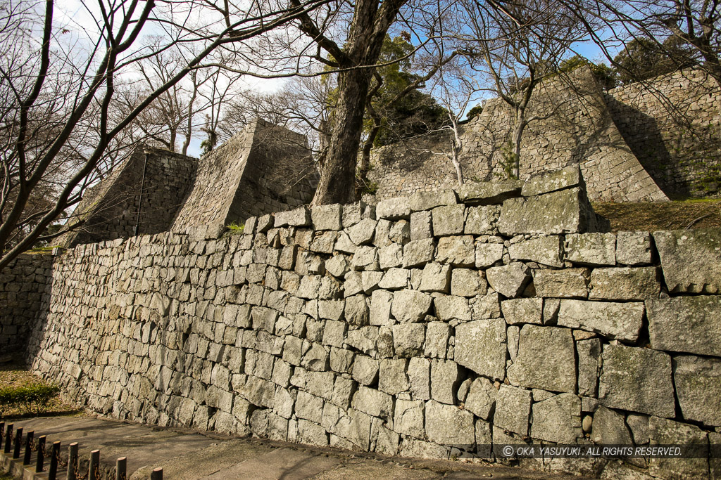栃の木御門跡石垣