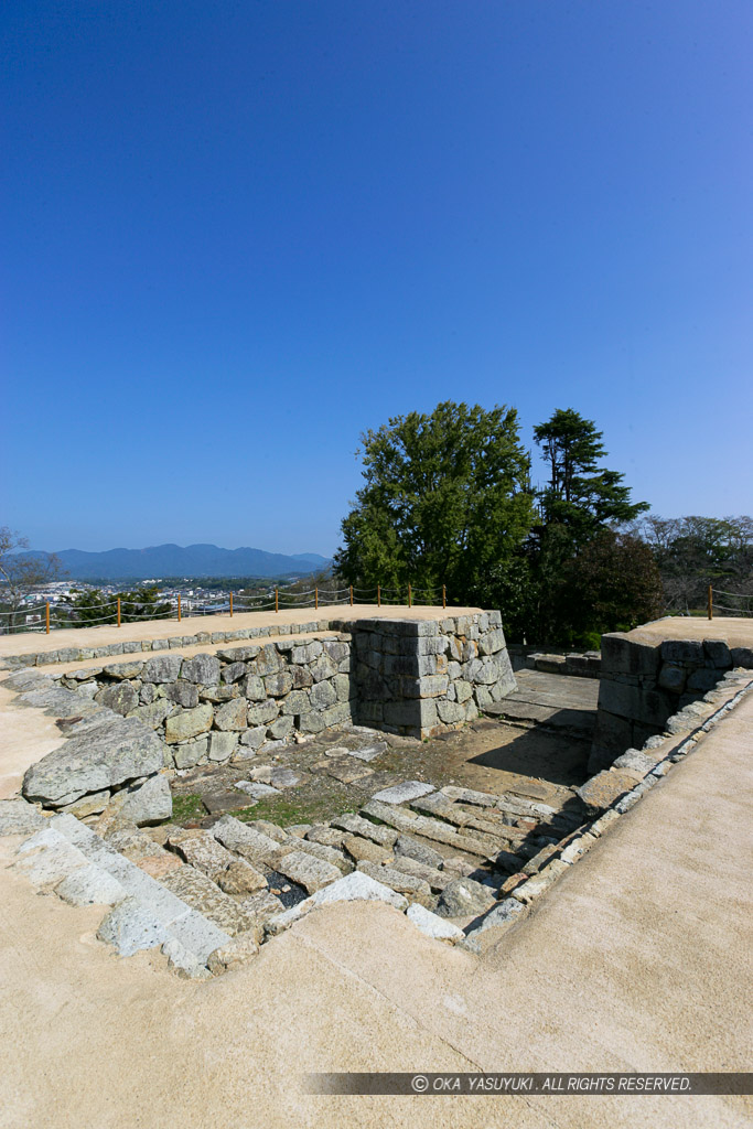 津山城の天守台