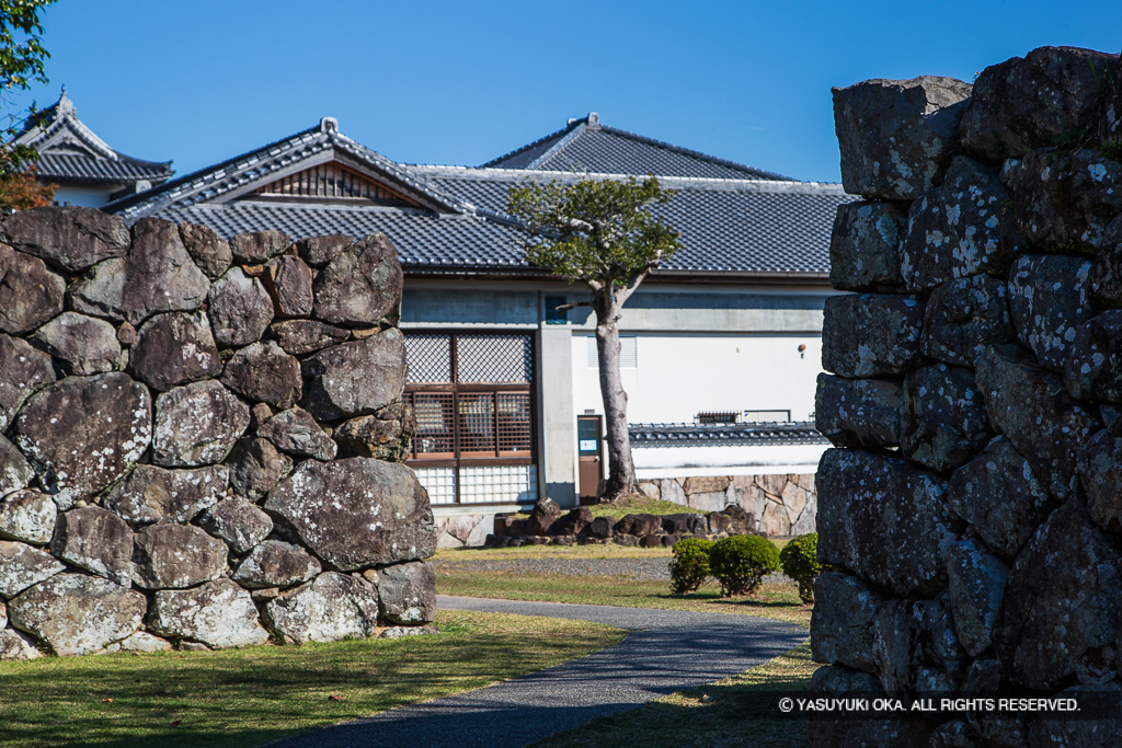 大手口の石垣
