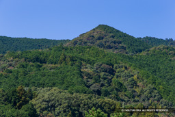 妙見山を望む | 高解像度画像サイズ：5184 x 3456 pixels | 写真番号：1DXL7993 | 撮影：Canon EOS-1D X