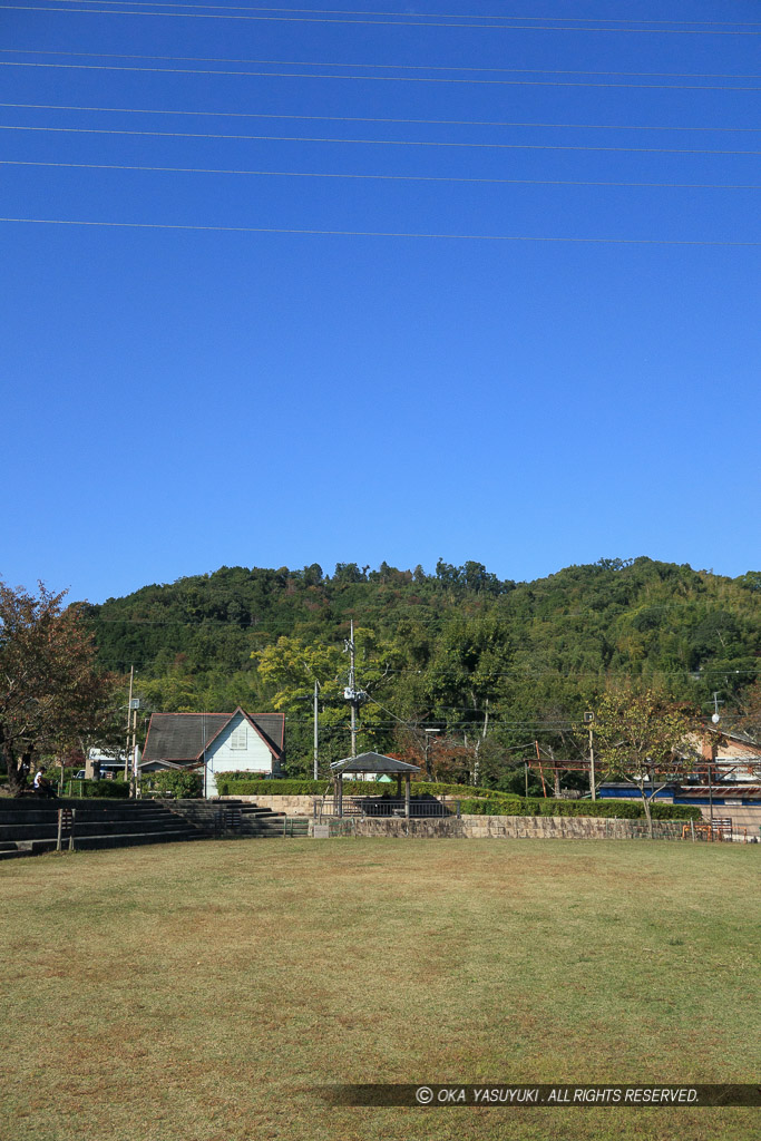 芥川山城の遠景