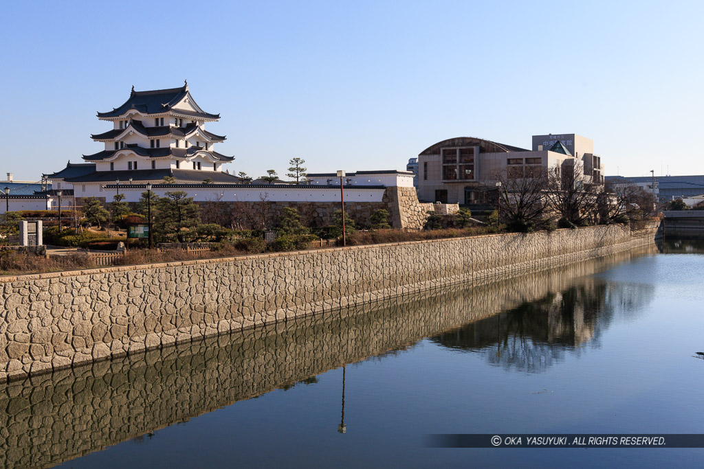 尼崎城と庄下川