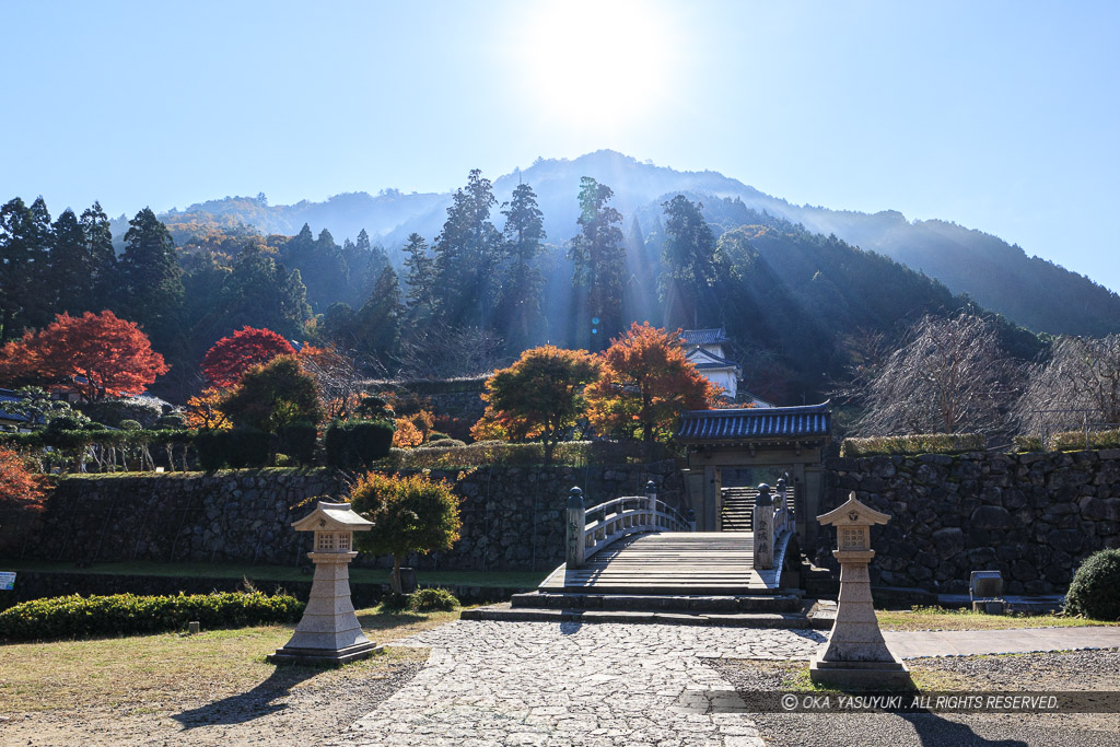 有子山城の朝霧