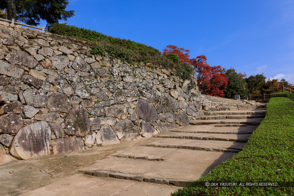 二の丸への登城路