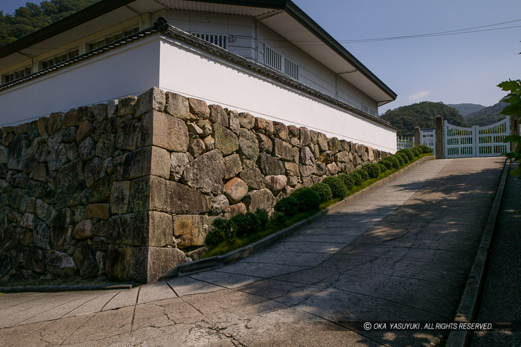 上中門跡・御根小屋跡