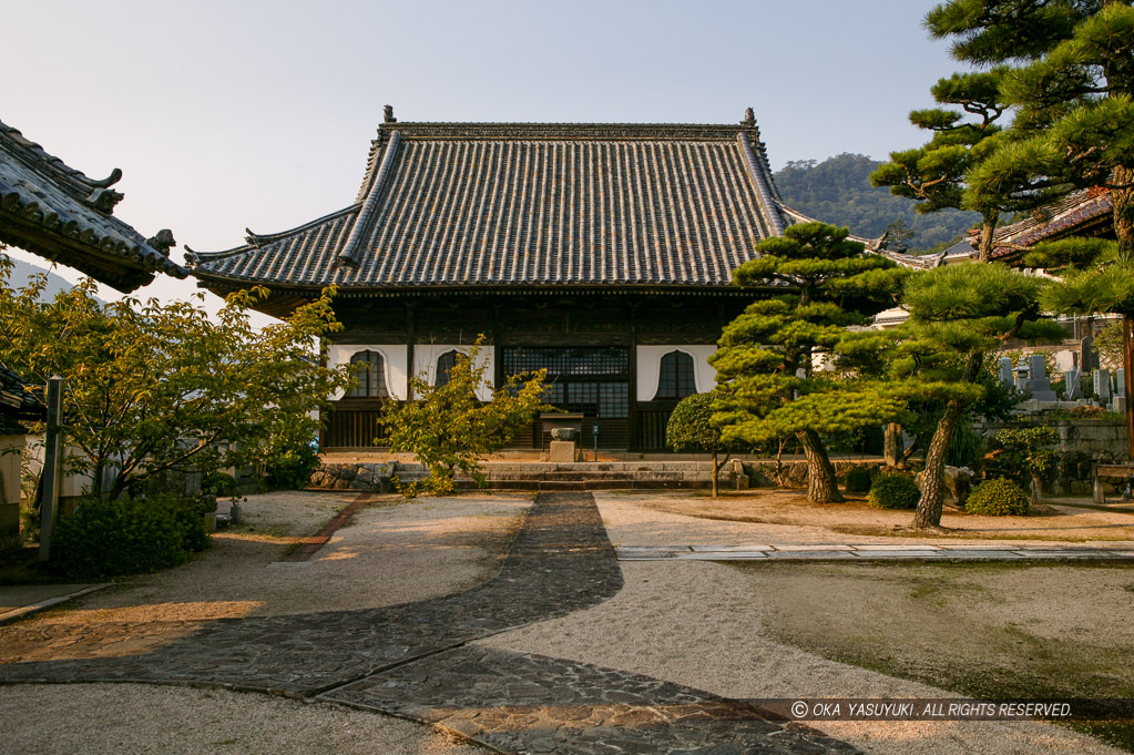 頼久寺本堂