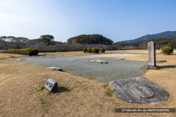 南門礎石 | 高解像度画像サイズ：8040 x 5363 pixels | 写真番号：6F1A2800 | 撮影：Canon EOS R5m2