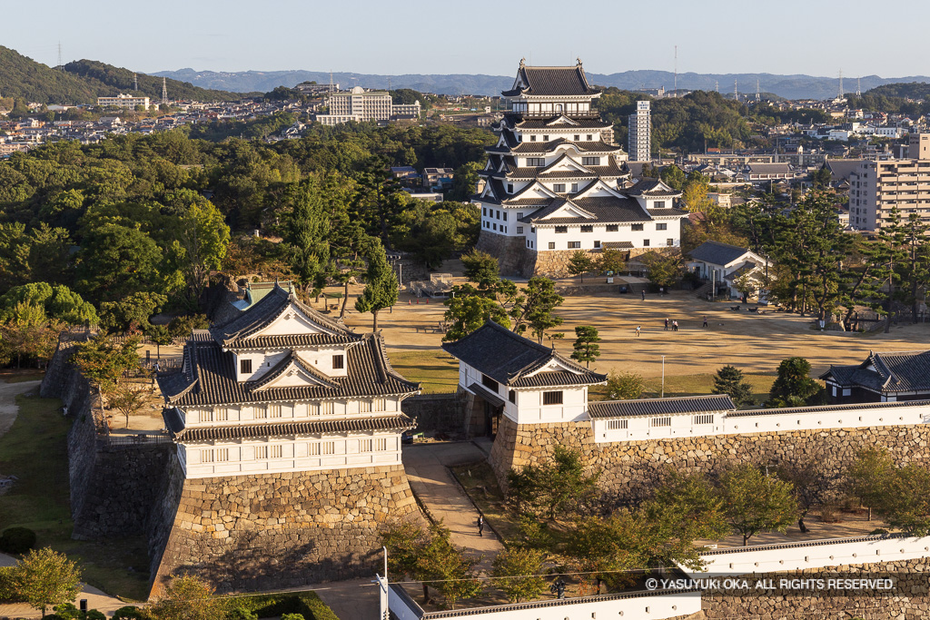 伏見櫓・筋鉄御門・天守