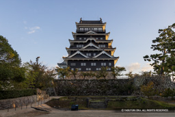 天守北面の鉄板張り | 高解像度画像サイズ：8192 x 5464 pixels | 写真番号：344A2502 | 撮影：Canon EOS R5