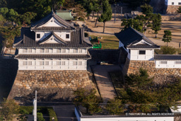 伏見櫓と筋鉄御門 | 高解像度画像サイズ：8192 x 5464 pixels | 写真番号：344A2633 | 撮影：Canon EOS R5