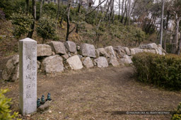 伏見城石垣・桃山東小学校｜高解像度画像サイズ：4064 x 2704 pixels｜写真番号：101-1214S53B-Edit｜撮影：Canon EOS-1DS