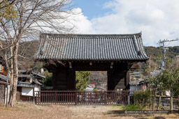 高台寺正門・伏見城移築城門｜高解像度画像サイズ：5616 x 3744 pixels｜写真番号：1P3J3073｜撮影：Canon EOS-1Ds Mark III