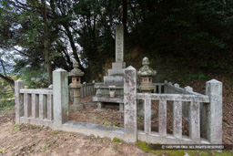 尼子奥都城 | 高解像度画像サイズ：5583 x 3722 pixels | 写真番号：1P3J2099 | 撮影：Canon EOS-1Ds Mark III