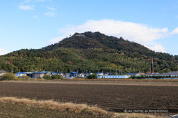 八幡山遠景｜高解像度画像サイズ：6471 x 4316 pixels｜写真番号：344A5892｜撮影：Canon EOS R5