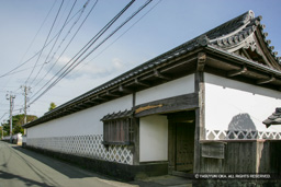 旧児玉家長屋門 | 高解像度画像サイズ：4992 x 3328 pixels | 写真番号：VJ7Z4627-Edit | 撮影：Canon EOS-1Ds Mark II