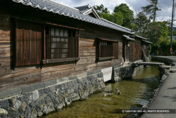 旧湯川家屋敷 | 高解像度画像サイズ：4992 x 3328 pixels | 写真番号：VJ7Z4694 | 撮影：Canon EOS-1Ds Mark II