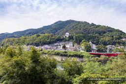 白地城の遠望 | 高解像度画像サイズ：6243 x 4164 pixels | 写真番号：6F1A0380 | 撮影：Canon EOS R5m2