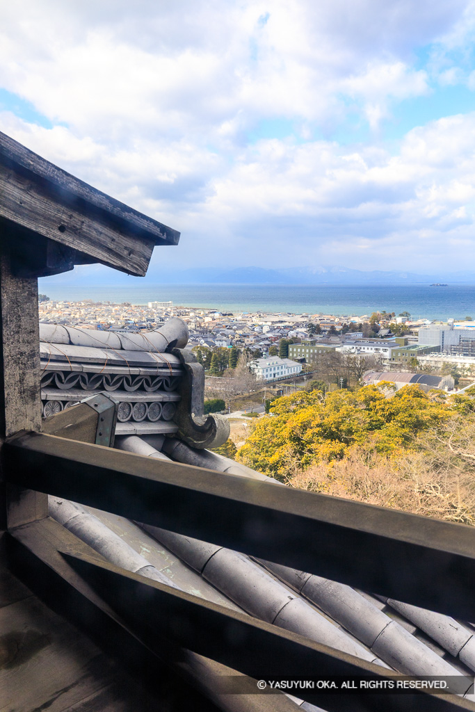 天守から琵琶湖を望む