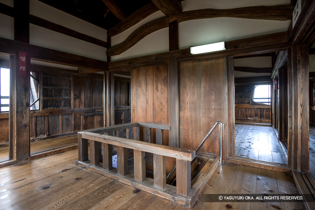 天守3階内室