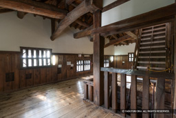 天守2階 | 高解像度画像サイズ：4992 x 3328 pixels | 写真番号：VJ7Z6854 | 撮影：Canon EOS-1Ds Mark II