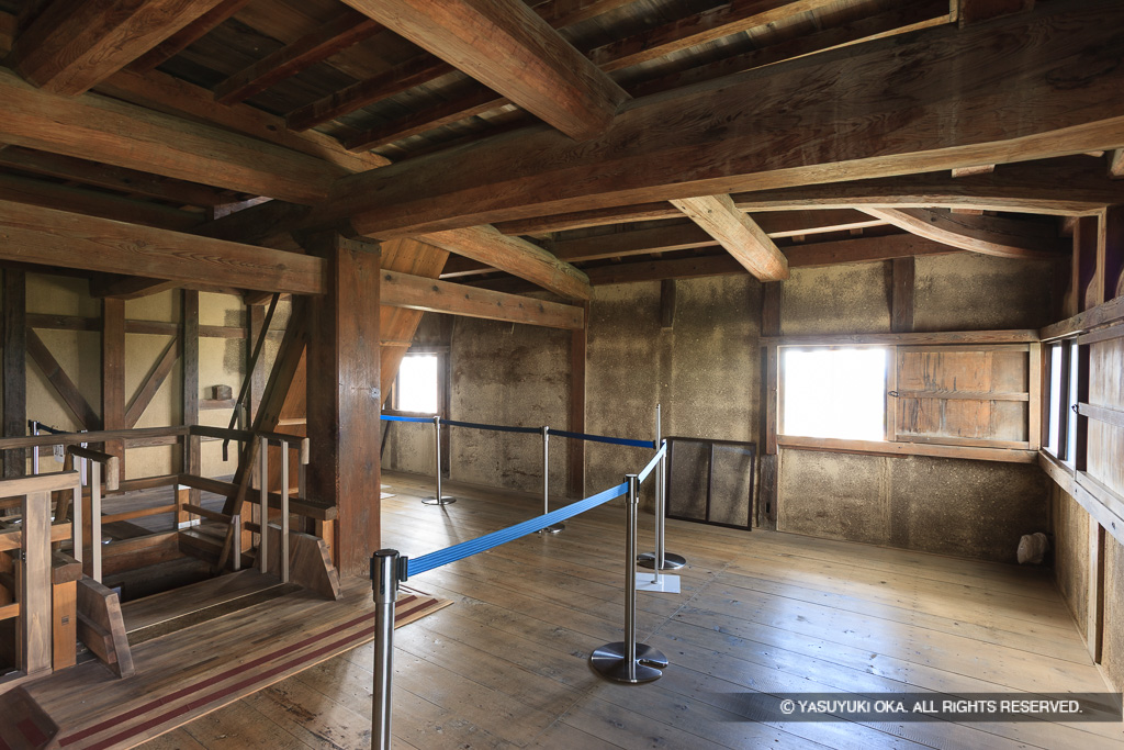 西の丸三重櫓2階内部