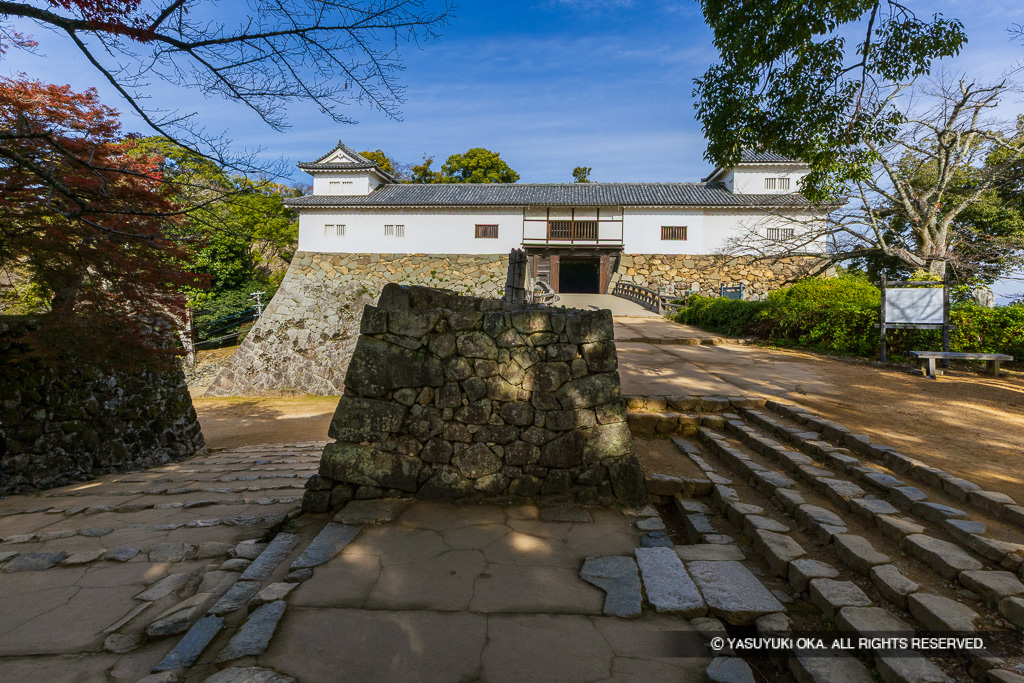 天秤櫓と鐘の丸虎口跡