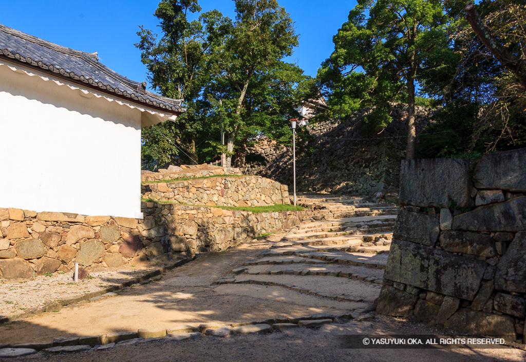 天秤櫓から太鼓丸へ