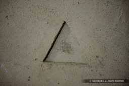 隠狭間 | 高解像度画像サイズ:5616 x 3744 pixels | 写真番号:1P3J1358 | 撮影:Canon EOS-1Ds Mark III