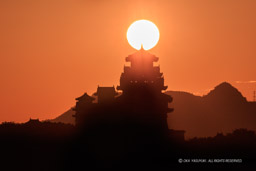 姫路城の日の出｜高解像度画像サイズ：6510 x 4340 pixels｜写真番号：5DSA1079｜撮影：Canon EOS 5DS