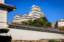 姫路城菱の門から望む天守群|高解像度画像サイズ:8259 x 5506 pixels|写真番号:5DSA1475|撮影:Canon EOS 5DS