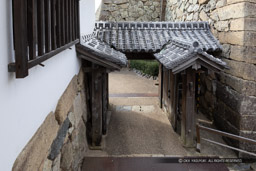 太鼓櫓から見るりの門|高解像度画像サイズ:6005 x 4003 pixels|写真番号:5D4A6496|撮影:Canon EOS 5D Mark IV