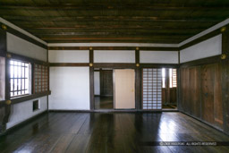 折廻櫓2階東室・書院造(2007年)|高解像度画像サイズ:4674 x 3116 pixels|写真番号:VJ7Z3721|撮影:Canon EOS-1Ds Mark II