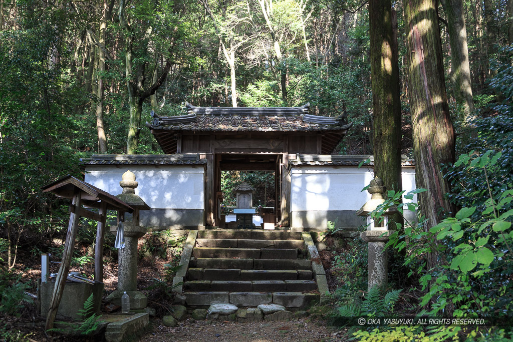 実相院の墓所・榊原政邦の側室・随願寺