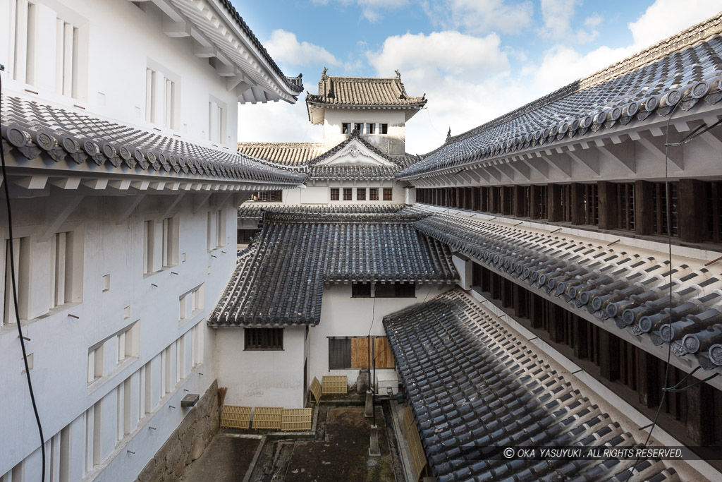 イの渡櫓から台所櫓と乾小天守