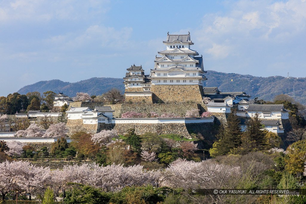 イーグレ姫路から春の姫路城