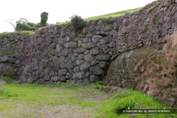 二の丸石垣 | 高解像度画像サイズ：3072 x 2048 pixels | 写真番号：265-6594_IMG | 撮影：Canon EOS D60