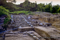 日野江城の二の丸階段 | 高解像度画像サイズ：800 x 533 pixels | 写真番号：IMG0088 | 撮影：