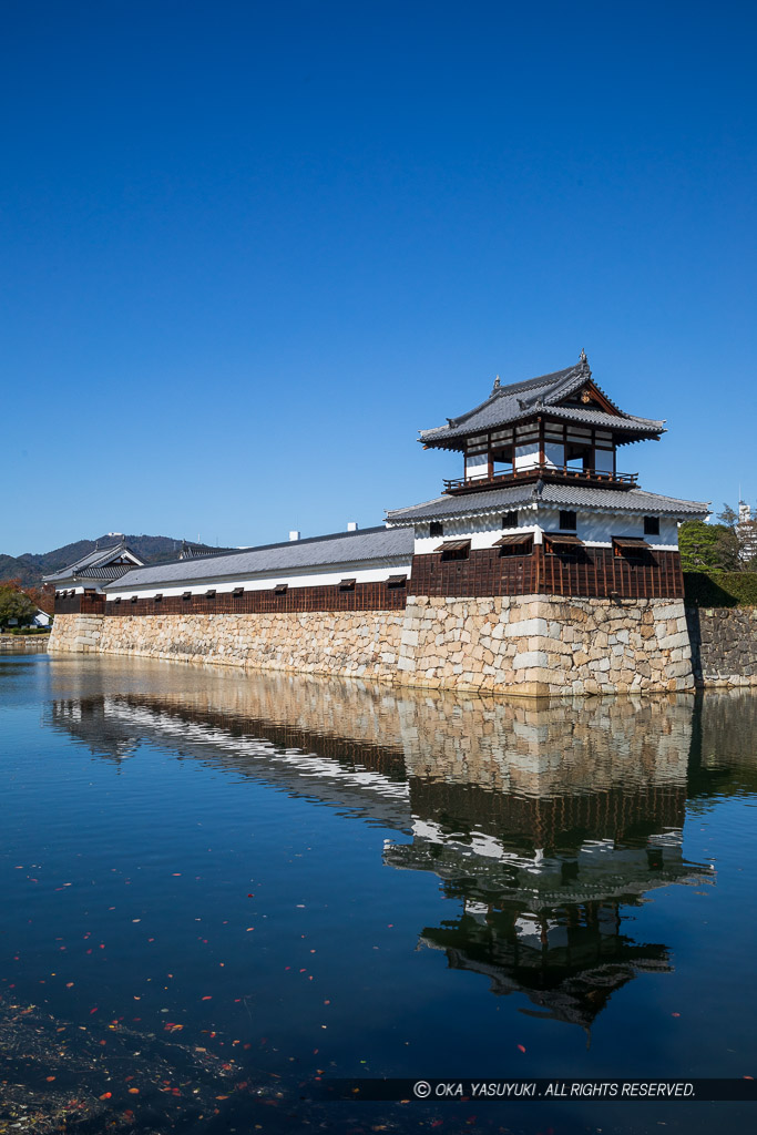 広島城二の丸太鼓櫓と多聞櫓