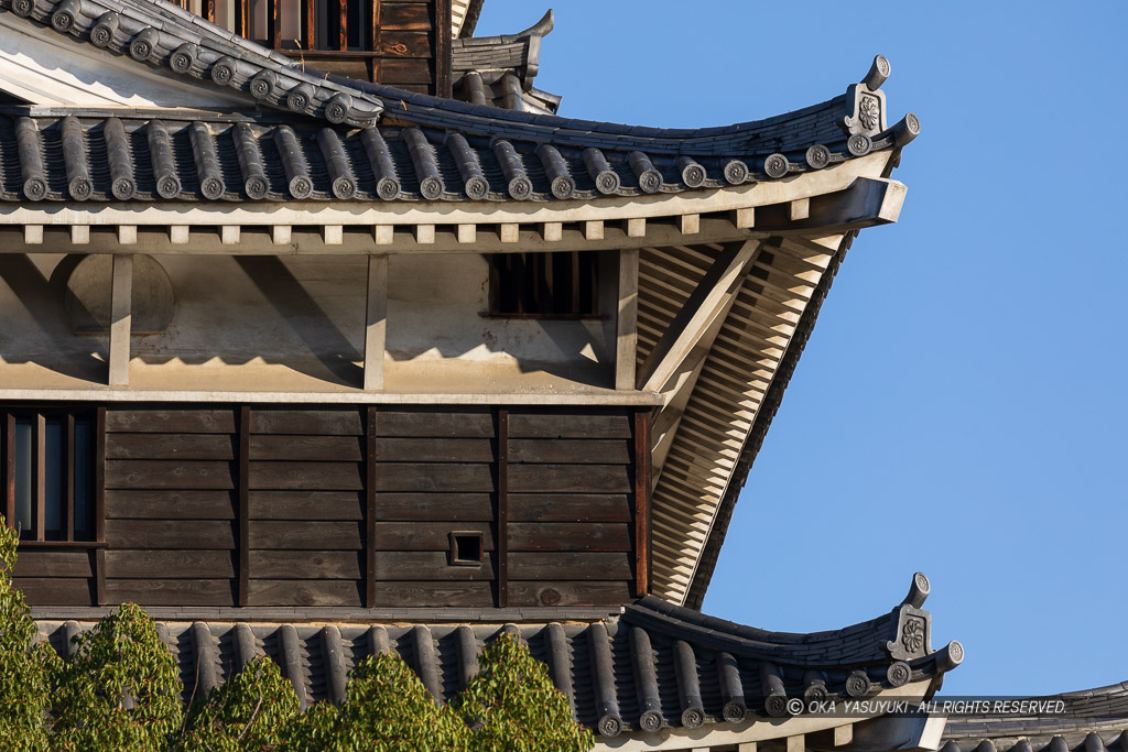 広島城天守閣の煙出しの窓