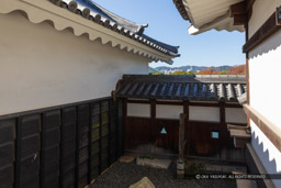 広島城二の丸平櫓と表御門の接合部|高解像度画像サイズ:6720 x 4480 pixels|写真番号:5D4A4010|撮影:Canon EOS 5D Mark IV