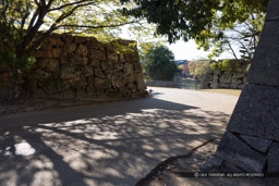 広島城本丸中御門跡|高解像度画像サイズ:6445 x 4297 pixels|写真番号:5D4A4290|撮影:Canon EOS 5D Mark IV
