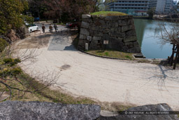 広島城本丸中御門跡|高解像度画像サイズ:4806 x 3204 pixels|写真番号:VJ7Z3854|撮影:Canon EOS-1Ds Mark II