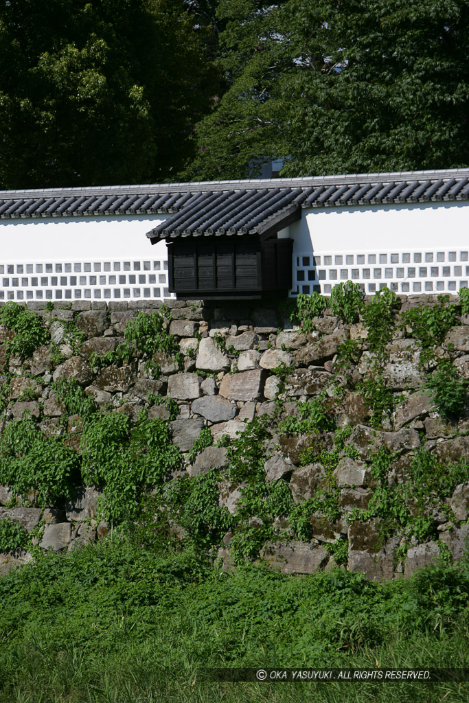 人吉城の長塀石落