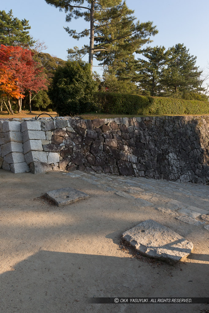 伊賀上野城の台所門跡礎石