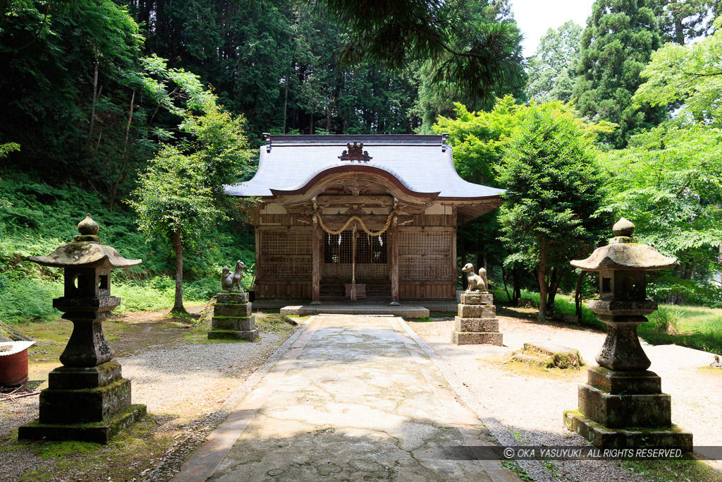 有子山稲荷神社本殿