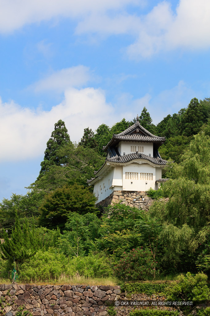 出石城本丸西隅櫓・山麓イメージ・縦アングル