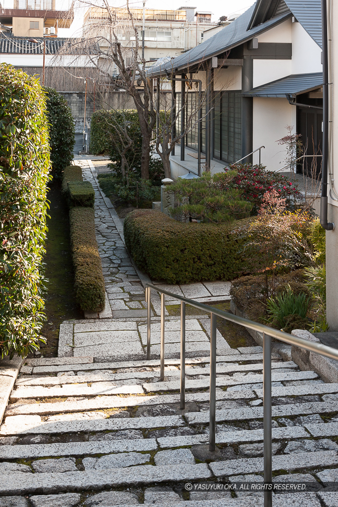 聚楽第南外濠の段差・松林寺