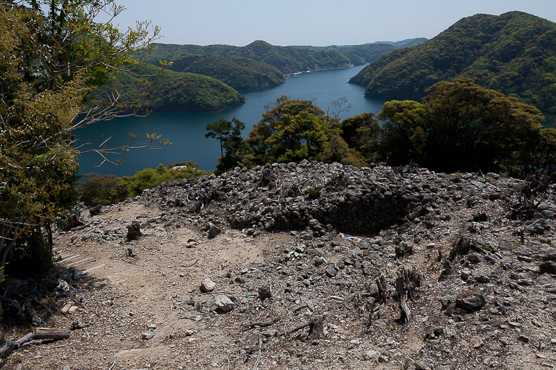 東南角石塁