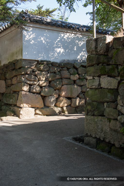 本丸櫓門付近 | 高解像度画像サイズ:3744 x 5616 pixels | 写真番号:1P3J7200 | 撮影:Canon EOS-1Ds Mark III