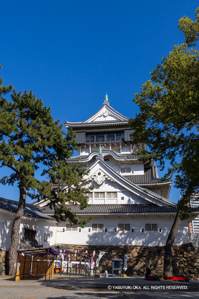天守西面